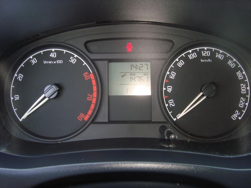 Škoda Fabia (2009) 1,2 - fotka 13 z 15