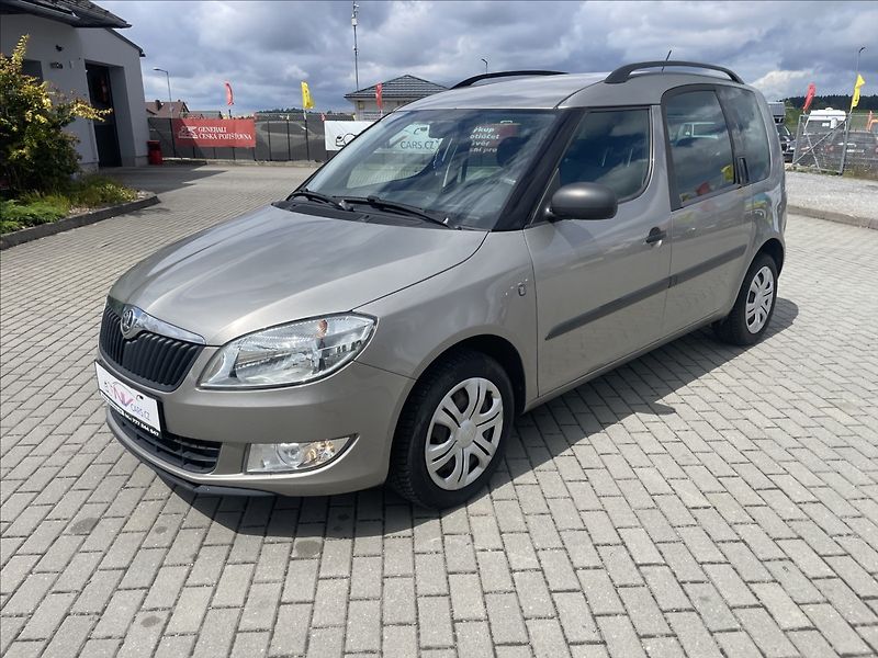 Škoda Roomster 1,2 TSi 63kw Ambiente Klima ES - fotka 1 z 27
