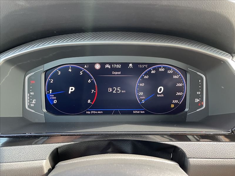 Volkswagen Arteon R 2.0TSI 235KW 4X4 DSG - fotka 12 z 36