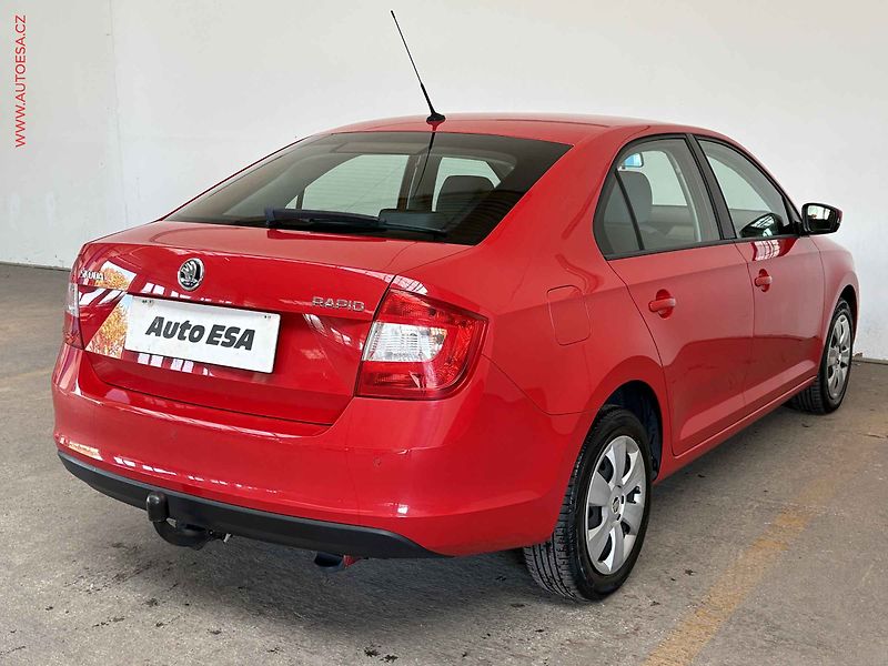 Škoda Rapid (2016) 1.2 TSI, AC, temp. - fotka 4 z 14