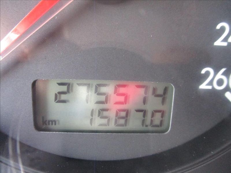 Volkswagen Golf 1,9 TDi,96kW,digiklima,servis, - fotka 14 z 26