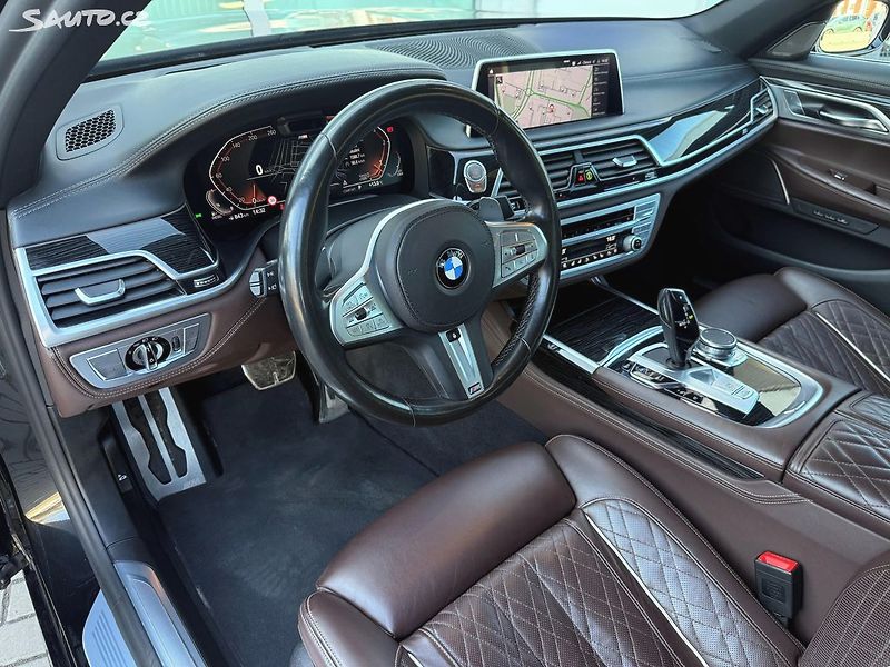 BMW Řada 7 730D koupeno v ČR DPH - fotka 31 z 50