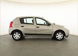 Dacia Sandero (2011) 1.2 16V, po STK, zamluveno - náhled 6