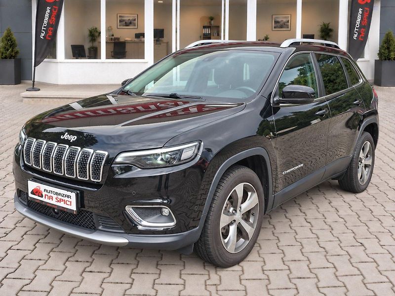 Jeep Cherokee (2019) 2.2M-JET 143kW 4X4 LIMITED - fotka 4 z 43