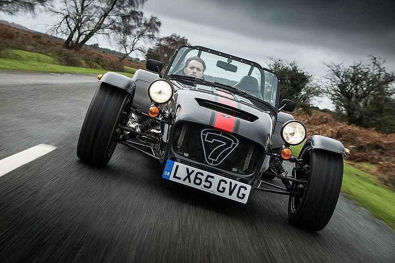 Caterham Seven 620S.