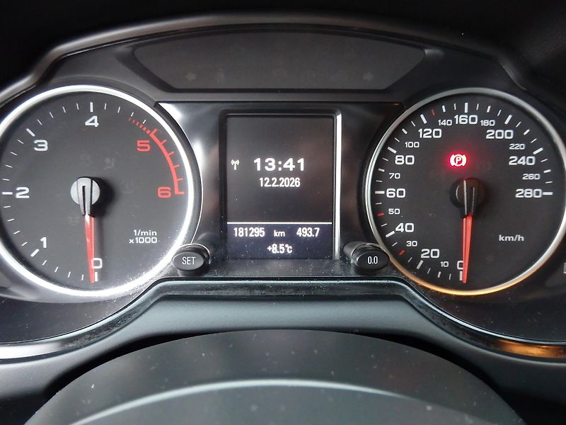 Audi Q5 3.0 TDI 176 kW S LINE - fotka 12 z 29