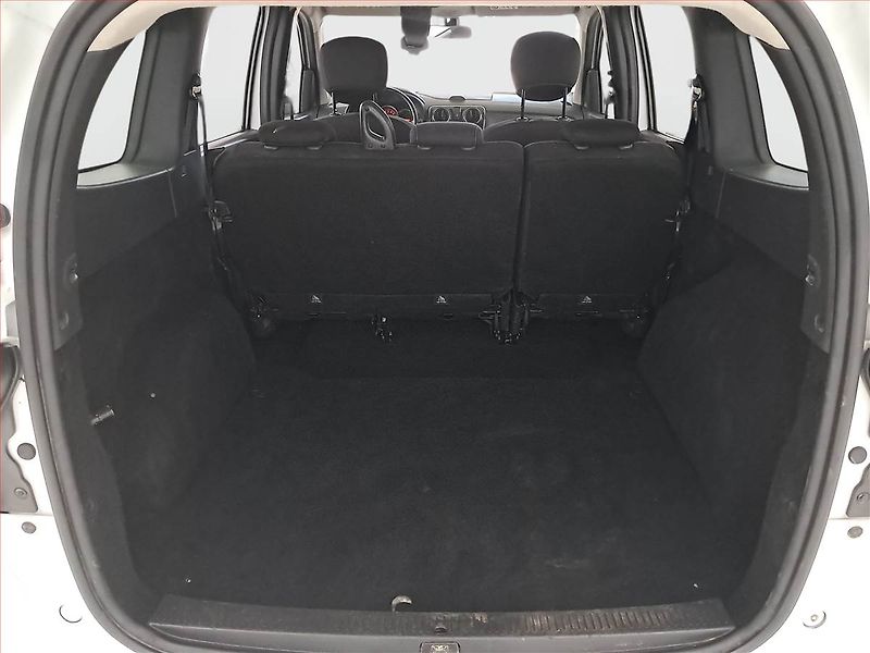 Dacia Lodgy (2021) 1.5 Blue dCi, Tempomat - fotka 13 z 14