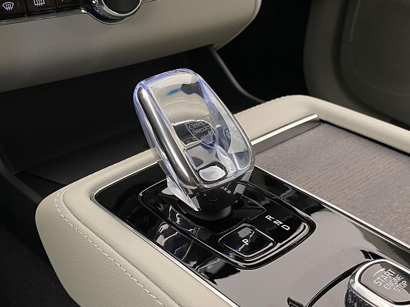 Volvo XC90 (2026) B5 AWD AUT BRIGHT PLUS 7míst - fotka 39 z 72