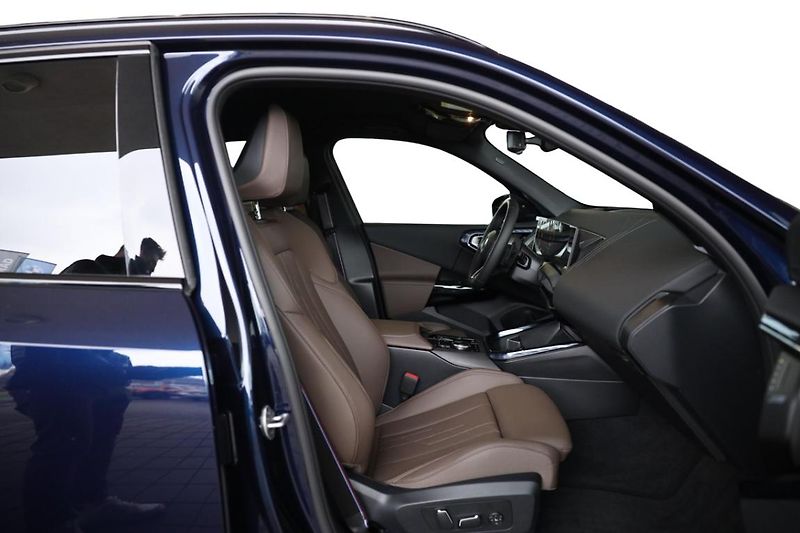 BMW X3 xDrive20d - fotka 20 z 27