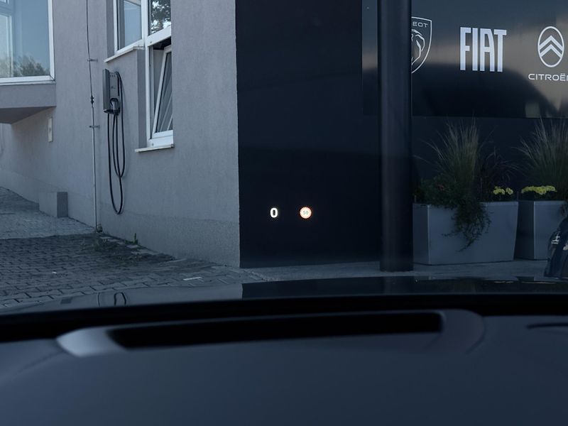 Volvo V60 T8 AWD ULTRA DARK // 335 kW - fotka 57 z 57