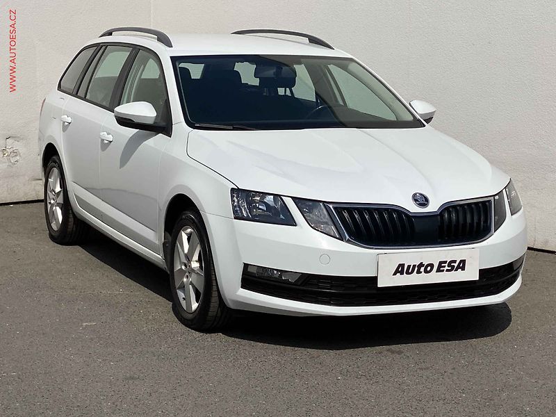 Škoda Octavia (2017) 1.0TSI, ČR, DSG, AC - fotografie inzerátu