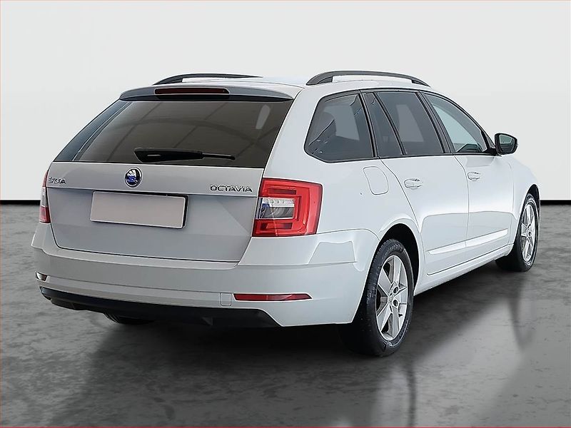 Škoda Octavia (2018) 2.0 TDI, Serv.kniha, Tempomat - fotka 5 z 15