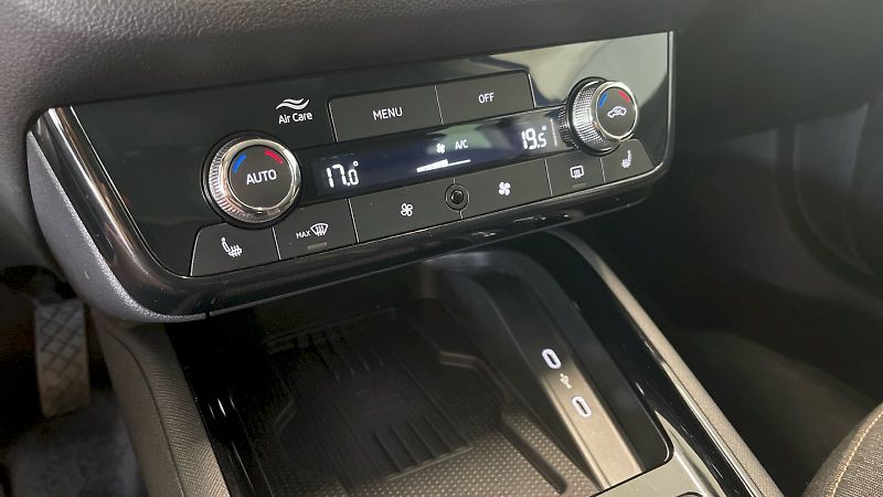 Škoda Scala (2025) Top Selection 1.0TSI 85kW - fotka 25 z 29