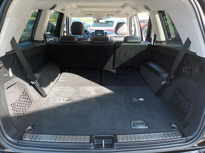 Mercedes-Benz GLS 3,0 350 d 4MATIC,DPH,TAŽNÉ - fotka 33 z 51