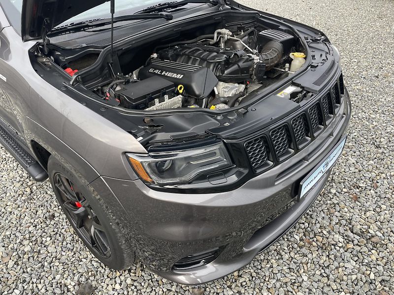 Jeep Grand Cherokee 6.4i 480PS HEMI SRT CZ 78000KM - fotka 72 z 187