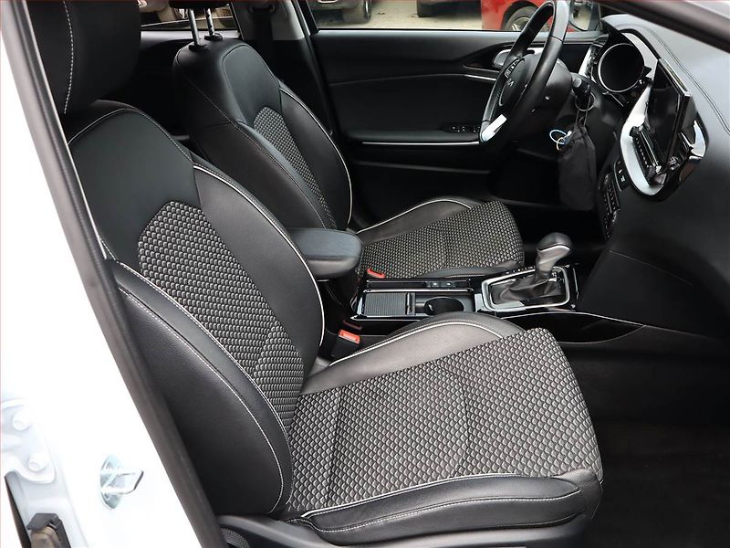 Kia XCeed (2024) 1.5 T-GDI - fotka 7 z 18