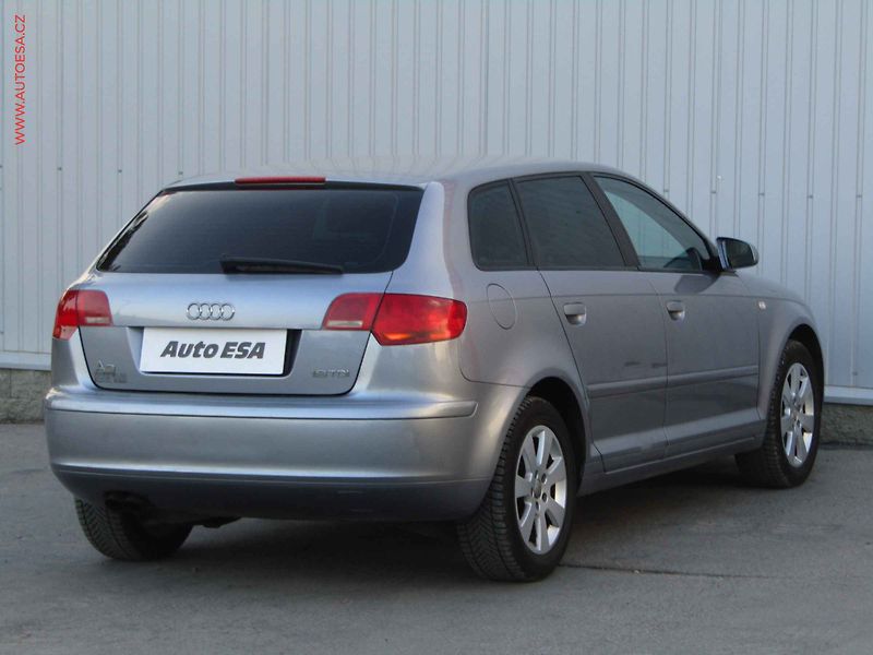 Audi A3 (2008) 1.9TDi, servis.kniha - fotka 4 z 16