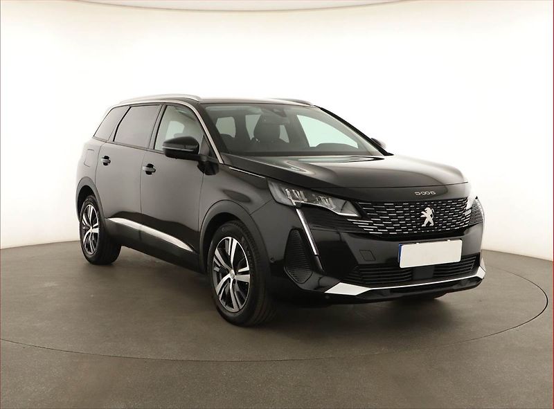 Peugeot 5008 (2022) Allure 1.5 BlueHDi - fotka 1 z 21