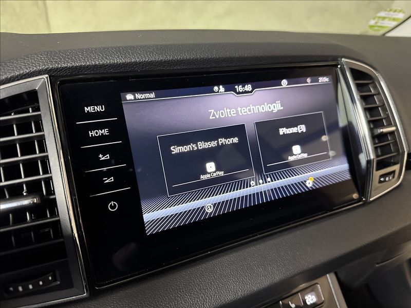 Škoda Karoq 2,0 TDi  DSG 4x4 Style Virtual - fotka 31 z 44
