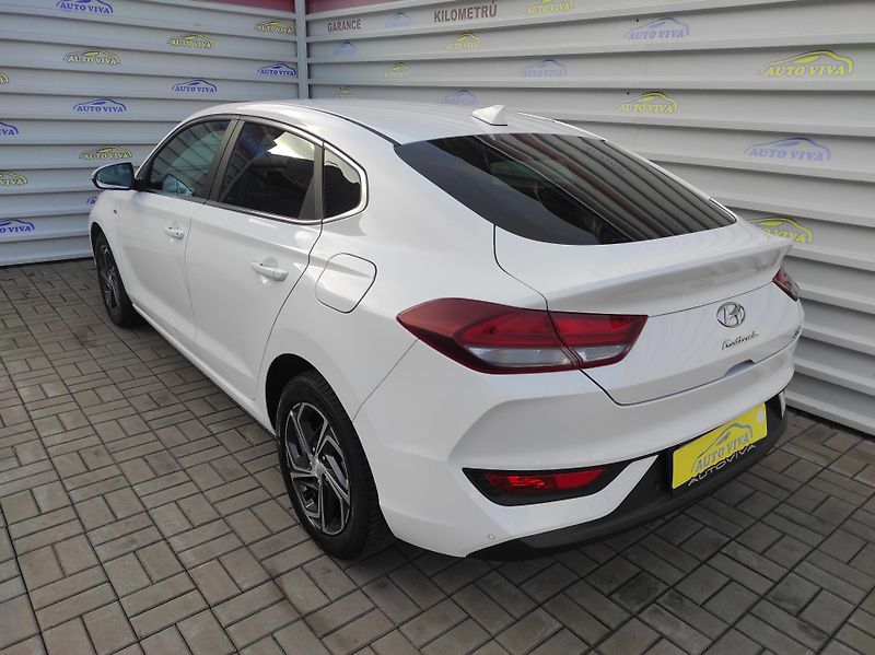 Hyundai i30 1,5T-GDi mHev,48V,AT,Fastback - fotka 4 z 42
