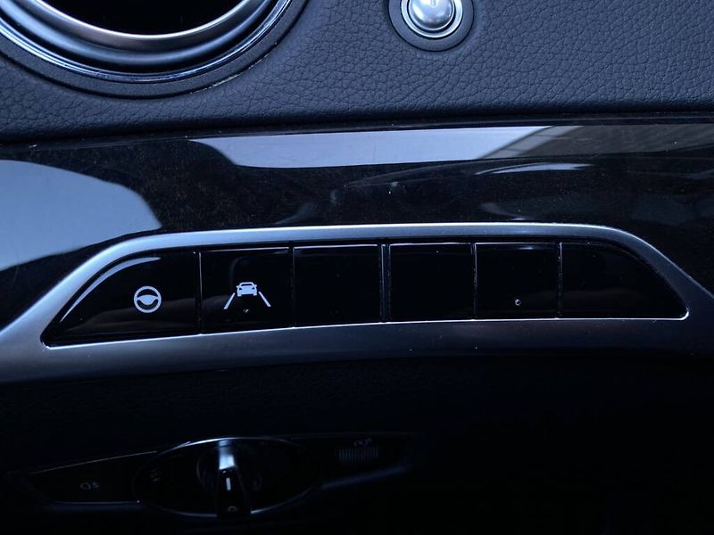 Mercedes-Benz Třídy S (2017) S 350 d 4M - fotka 17 z 29