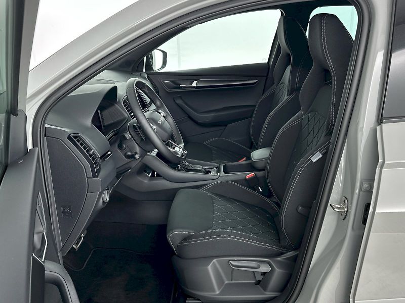 Škoda Karoq (2025) DSG 1.5TSI 110kW SportLine - fotka 7 z 32