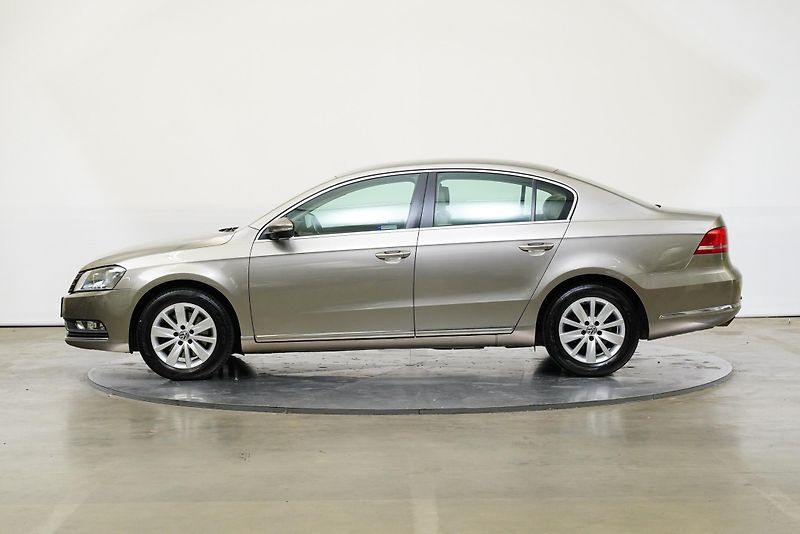 Volkswagen Passat - fotka 3 z 23