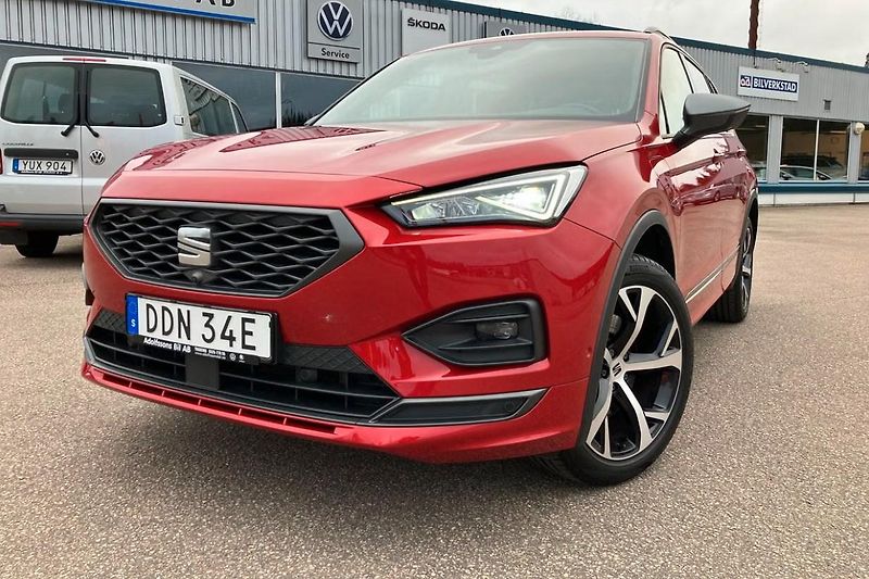 Seat Tarraco PHEV DSG FR 360k Pano. Tažné - fotka 4 z 27
