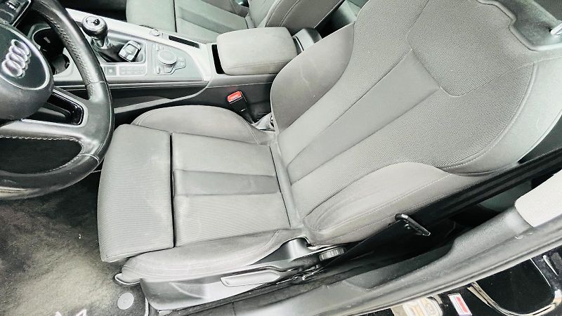 Audi A4 (2016) Avant 2,0 TDi - fotka 11 z 19