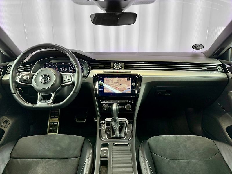 Volkswagen Arteon 2.0 Bi-TDI 176KW DSG 4M R-LINE - fotka 10 z 32