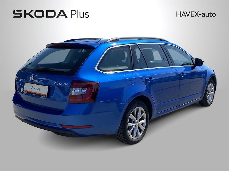 Škoda Octavia (2019) Combi 1.5 TSI Style - fotka 2 z 31