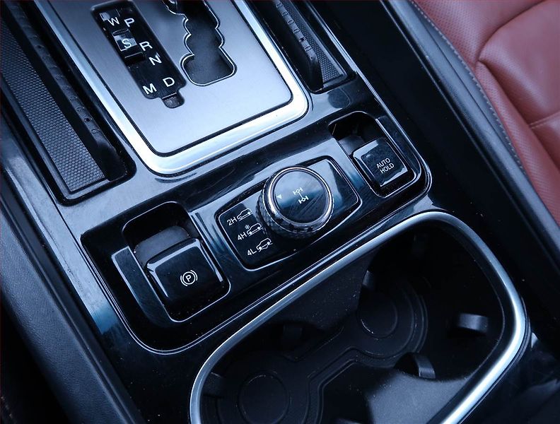 SsangYong Rexton (2019) 2.2 Diesel, 4X4, Automat - fotka 23 z 23