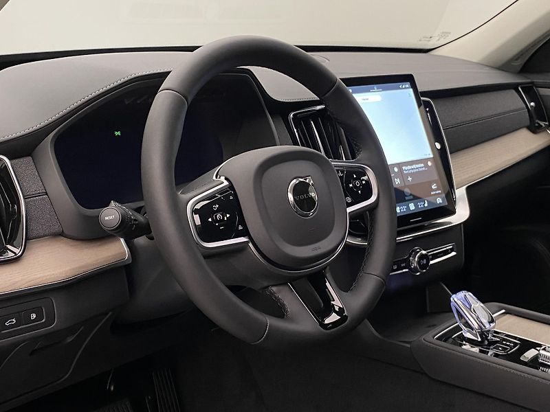 Volvo XC90 (2026) T8 AWD RECHARGE BRIGHT PLUS 7m - fotka 4 z 72