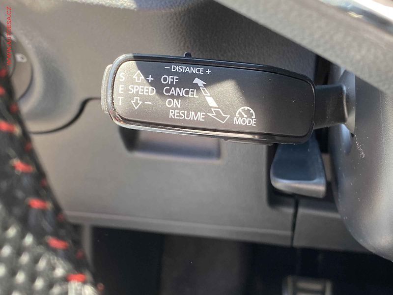 Škoda Kamiq (2022) 1.0 TSi, ČR, Monte Carlo, LED - fotka 13 z 18