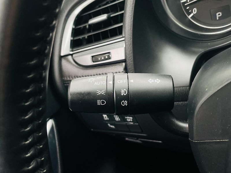 Mazda 6 2.0i AUTOMAT 1MAJITEL SERVISKA - fotka 41 z 45