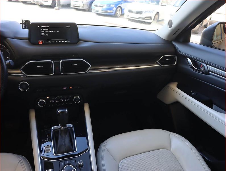 Mazda CX-5 (2018) Revolution 2.5 Skyactiv-G - fotka 8 z 24