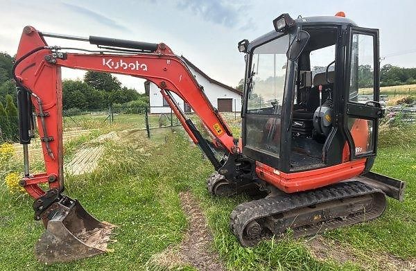 Kubota (2015) KX61-3 minibagr 2.6t 3 lopaty - fotka 1 z 6