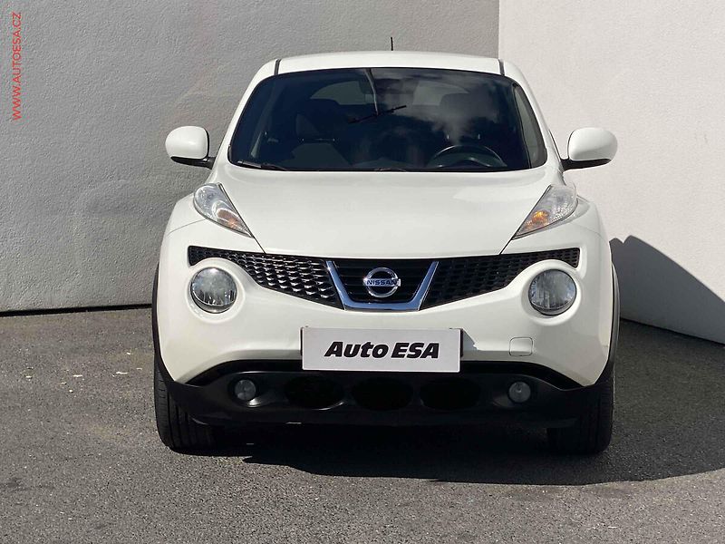 Nissan Juke (2013) 1.6, AT, navi, kamera - fotka 2 z 18