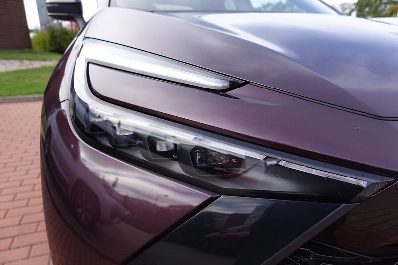 Toyota C-HR 2,0 HEV Executive - fotka 35 z 35