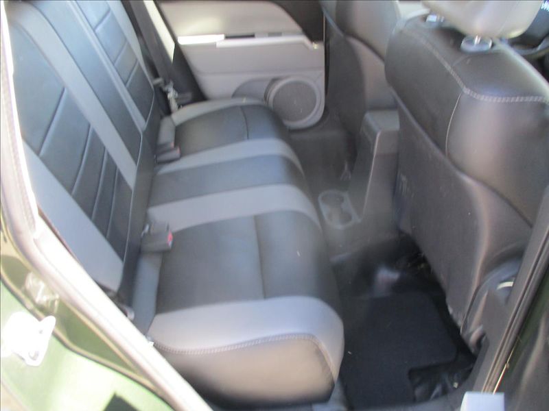 Jeep Compass 2,0 CRD 103kw AWD Limited bez - fotka 11 z 26