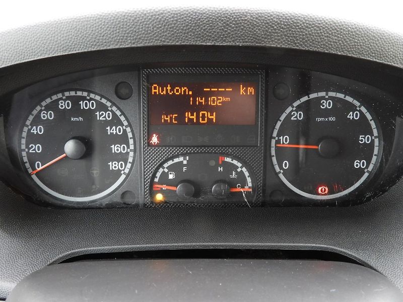 Citroën Jumper 2.2HDi 110kW MAXI BOX,ČELO,1.M - fotka 36 z 40
