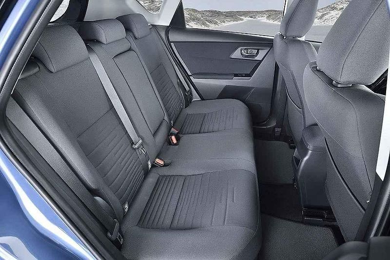 Toyota Auris.
