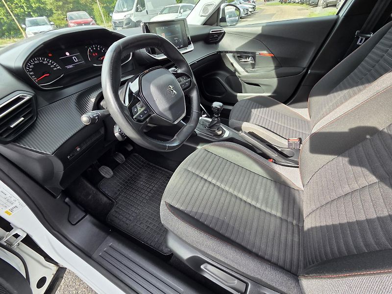 Peugeot 2008 (2020) 1.5 BHDi 100 ACTIVE MAN5 - fotka 9 z 25