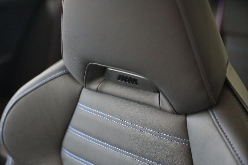 BMW Řada 3 M340d xDrive Touring - fotka 16 z 19