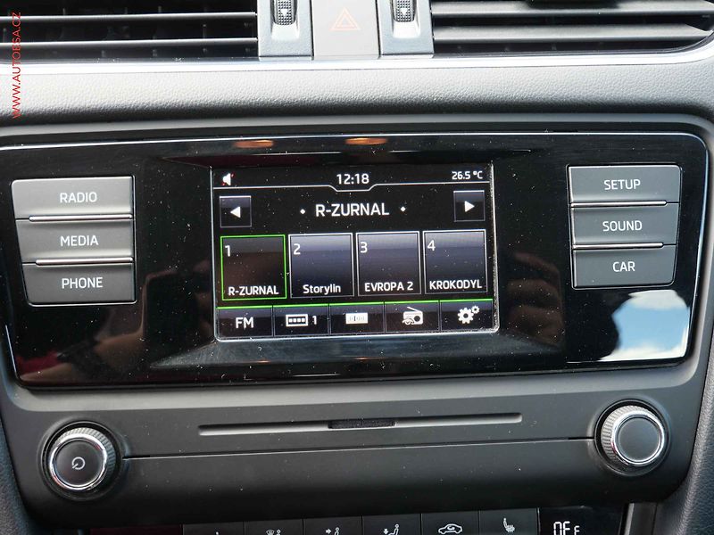 Škoda Octavia (2016) 1.4TSi, ČR, Style, TZ - fotka 15 z 19