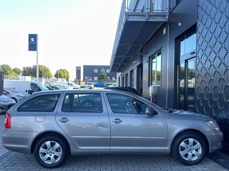 Škoda Octavia AMBIENTE 1.2 TSI 77 kW - ZTP - fotka 9 z 20