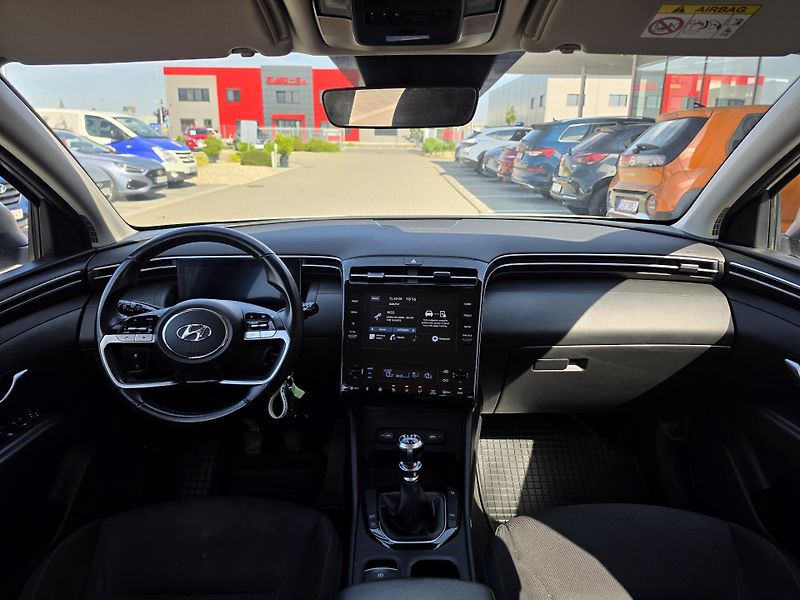 Hyundai Tucson (2022) 1,6CRDI 85kW COMFORT - fotka 10 z 15