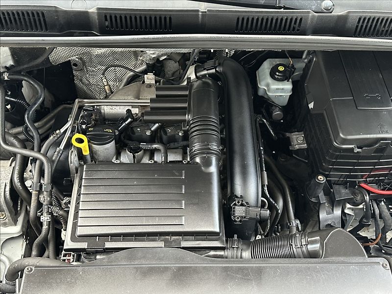 Seat Alhambra 1,4 TSI 150PS  Style-7 - fotka 45 z 52