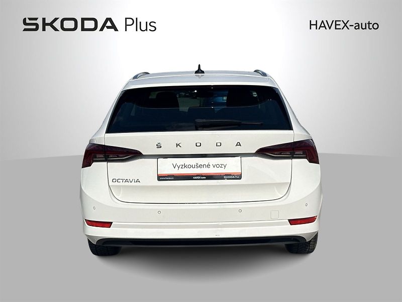 Škoda Octavia (2022) Combi 2.0 TDI DSG Style + - fotka 32 z 32