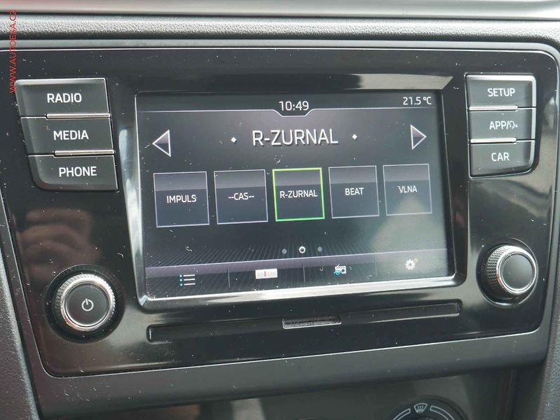 Škoda Rapid (2018) 1.0 TSI, 2.maj,ČR, AC - fotka 12 z 21
